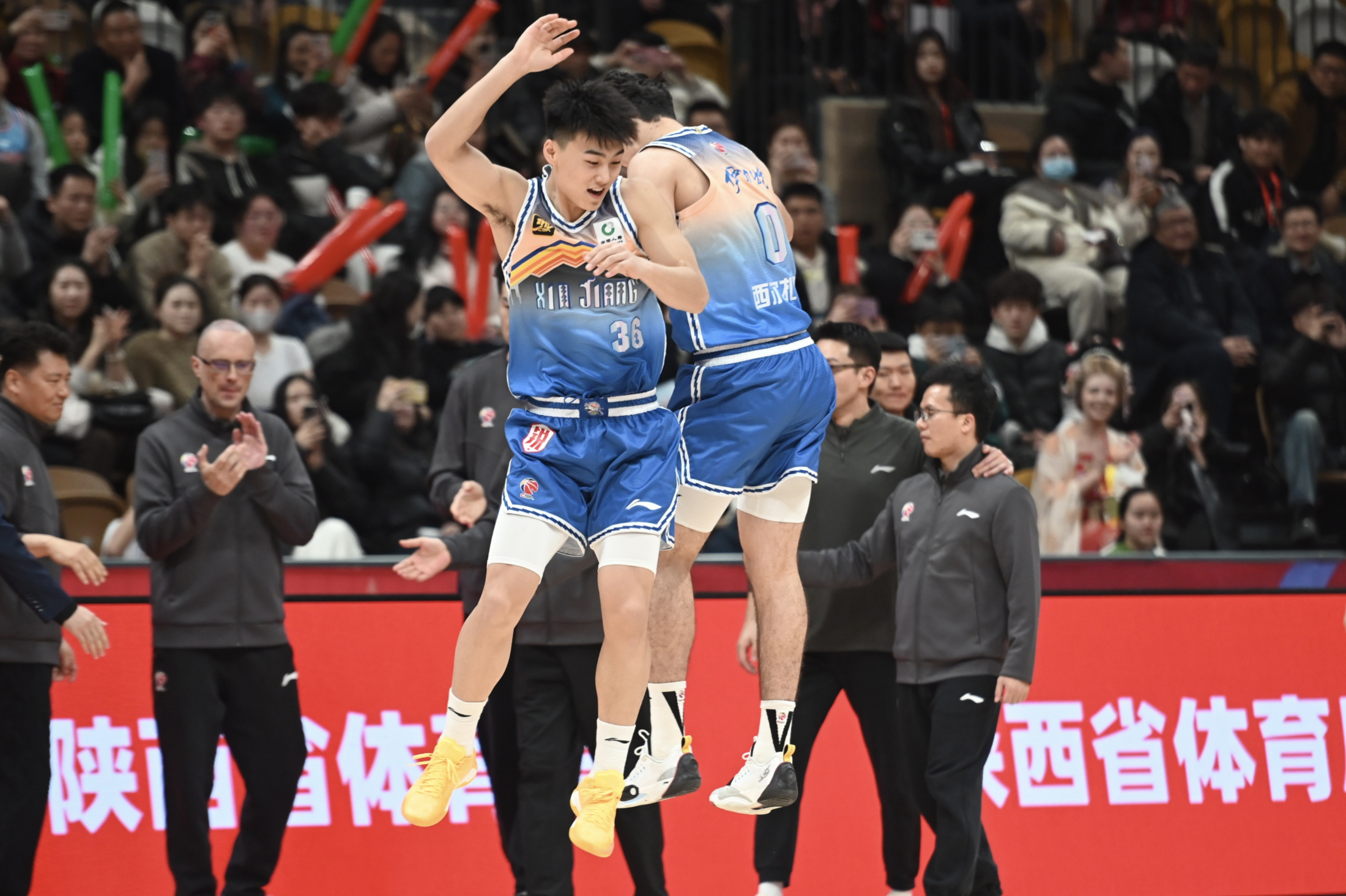 关于新疆队大比分领先，举步维艰的信息