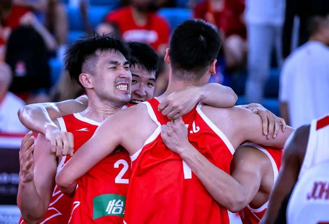 关于法国男篮轻取中国男篮，恩比德三分雨点燃全场的信息