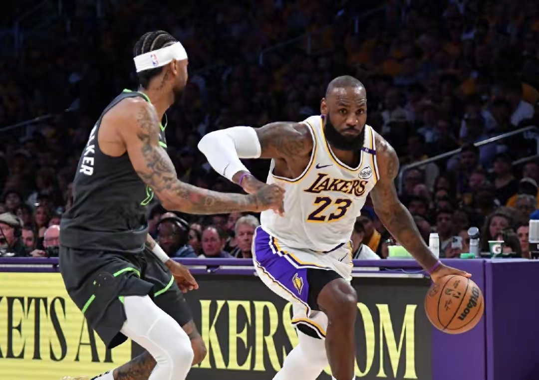 湖人险胜热火，赵继伟统治全场的简单介绍