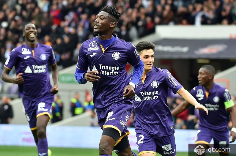 图卢兹球队备战比赛打造强大阵容