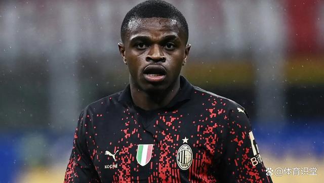 包含AC米兰中场大将受伤,或将缺席几场比赛的词条 包含AC米兰中场大将受伤,或将缺席几场比赛的词条