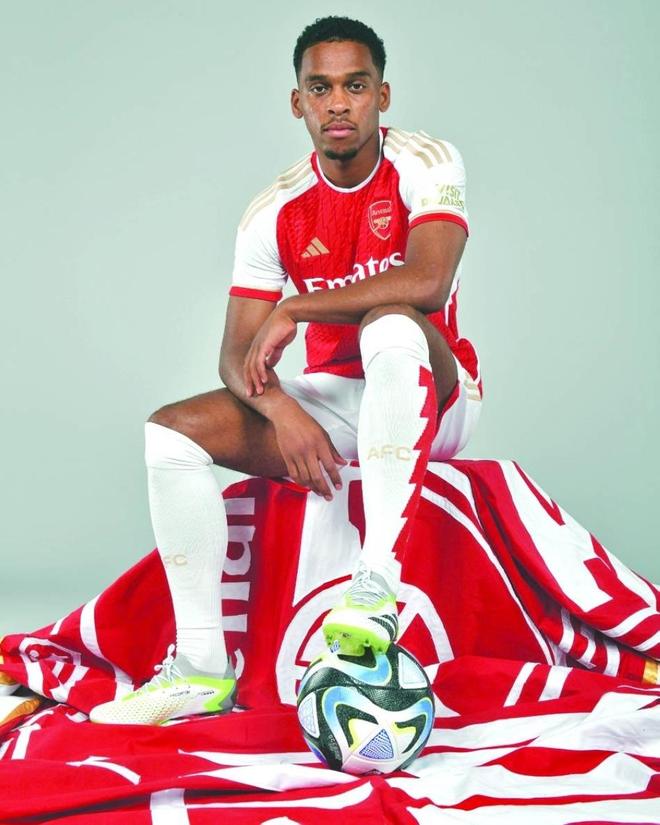 开云体育登录-包含阿森纳新援全新亮相，展现实力不俗的词条