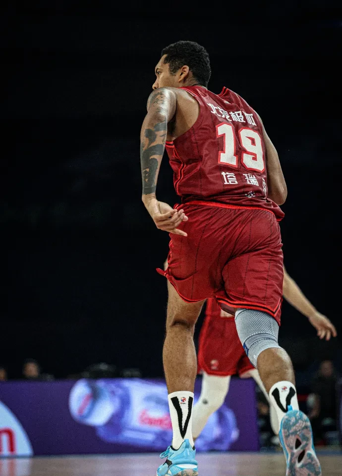 关于墨西哥男篮绝杀澳大利亚男篮，浓眉惊艳世界的信息