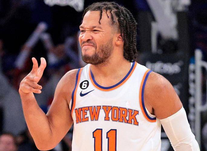 包含热火鏖战深圳队，布伦森状态火热的词条