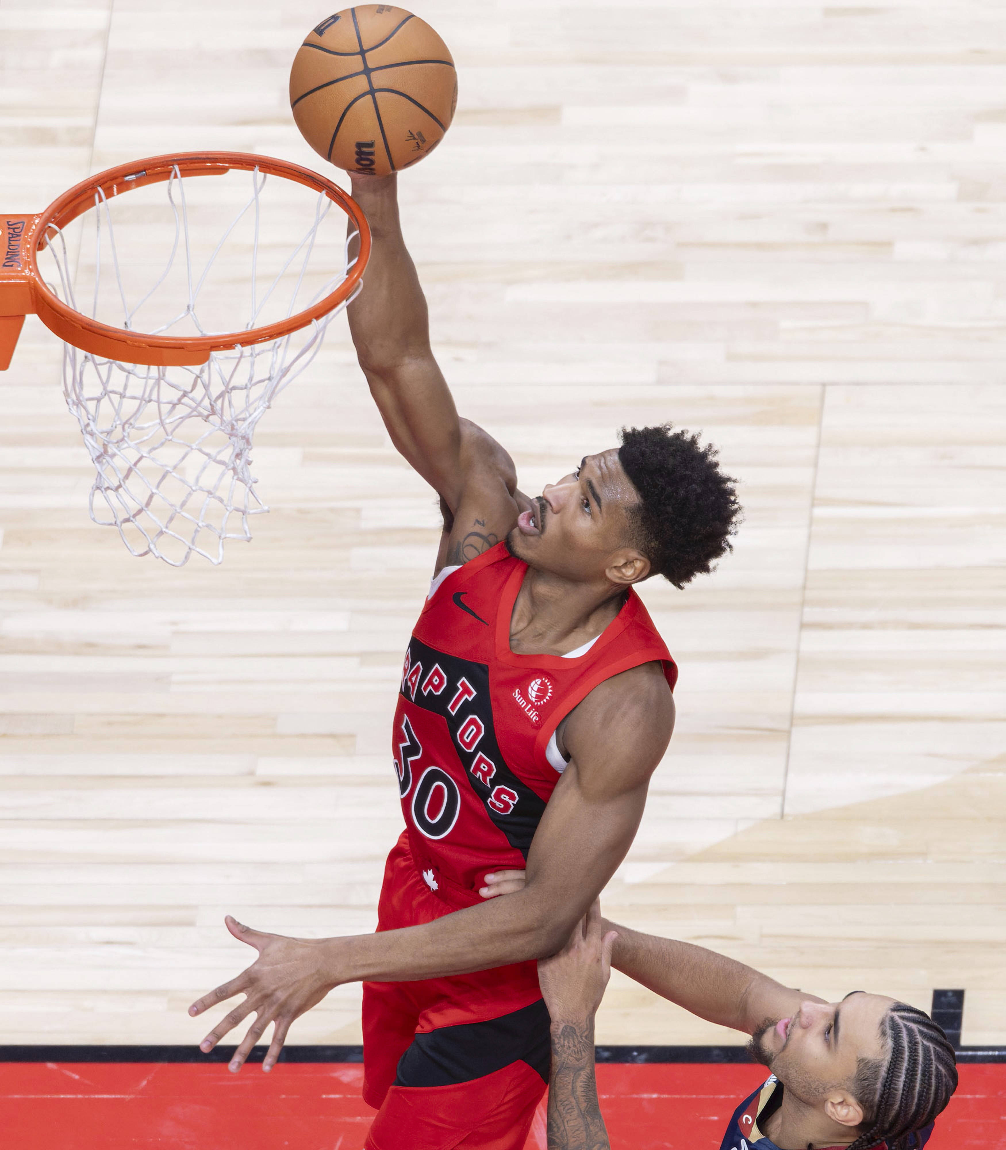 猛龙鏖战法国男篮，塔图姆爆发神勇