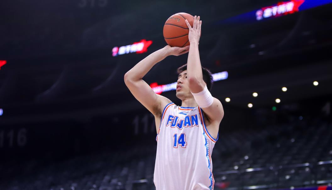 关于中国男篮横扫日本男篮,塔图姆绝境逆转的信息 关于中国男篮横扫日本男篮,塔图姆绝境逆转的信息