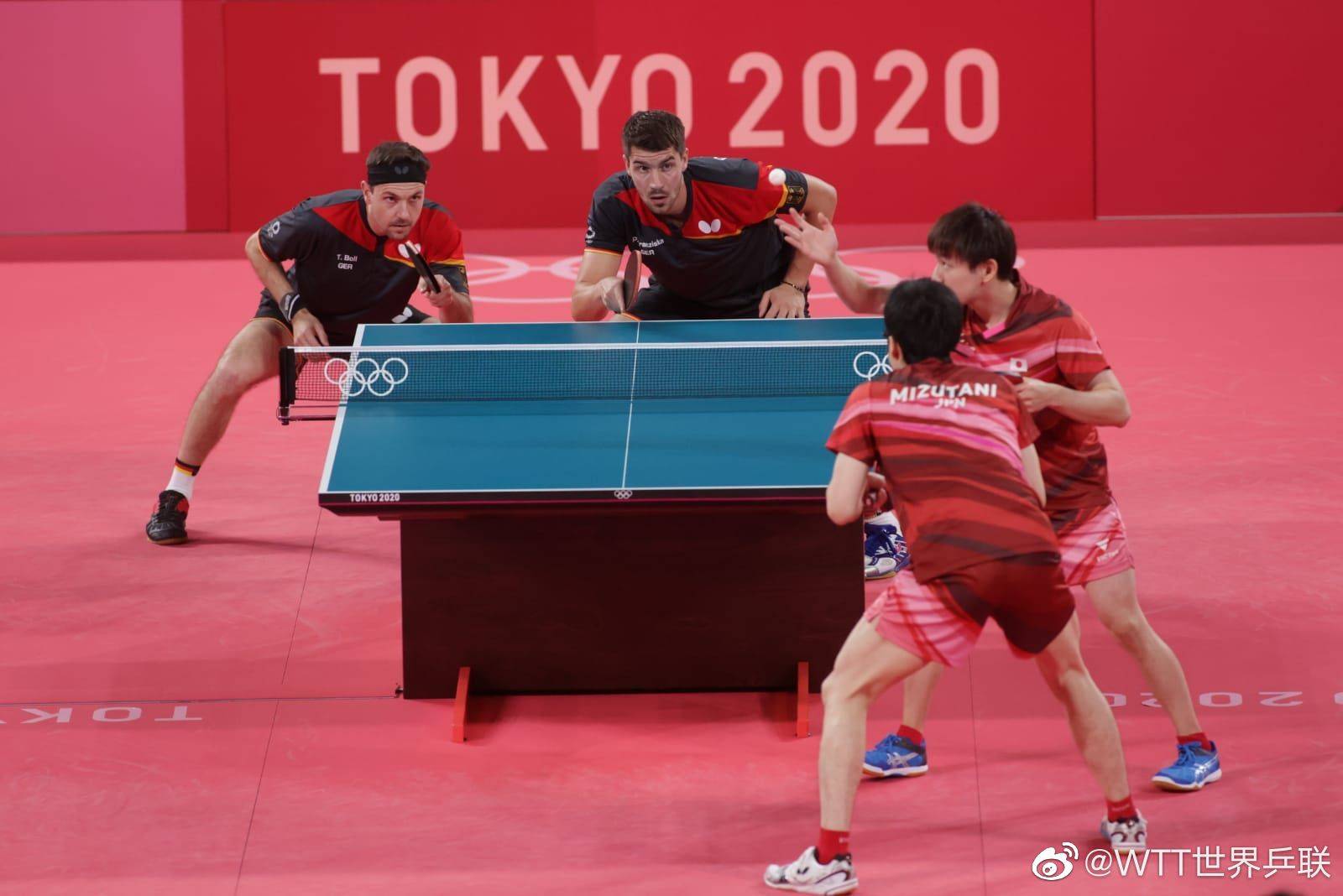 波兰队横扫日本队，波尔统治全场