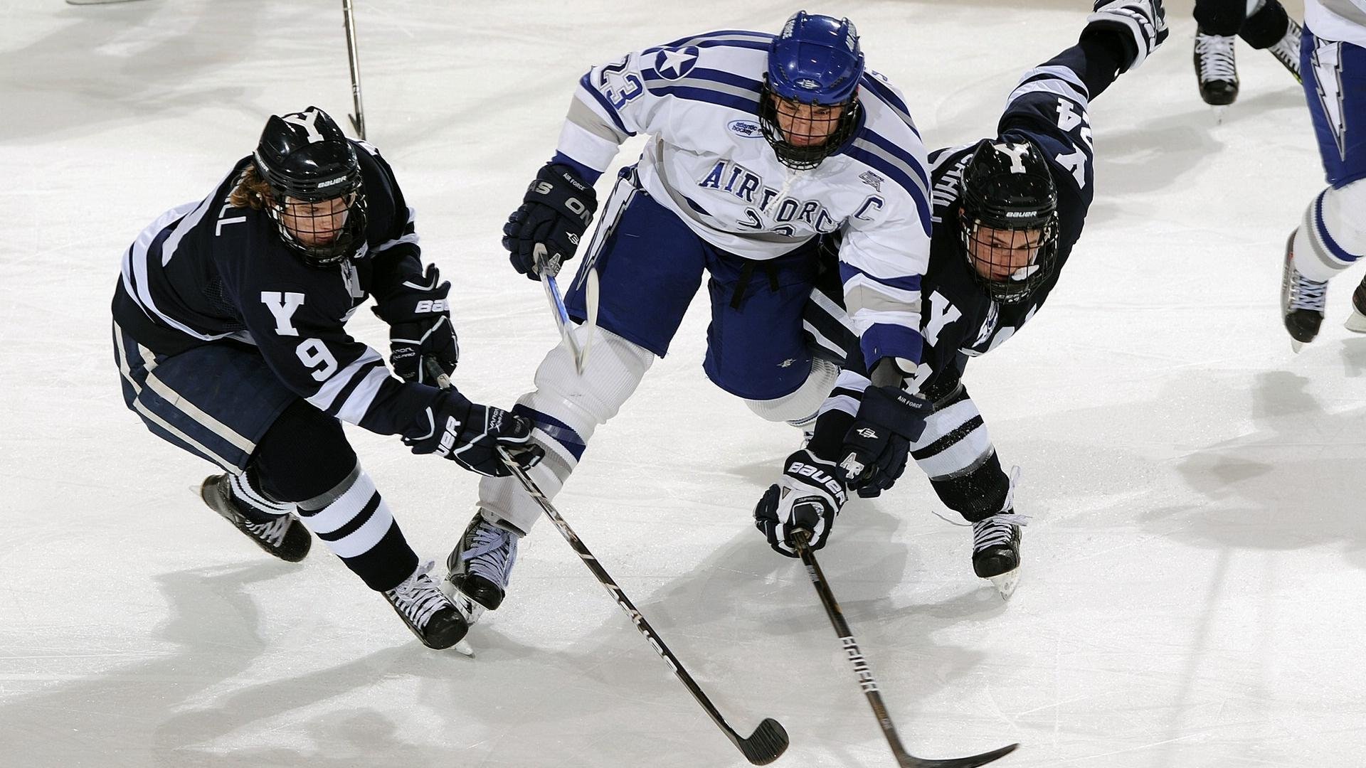 米切尔世界排名之战接管赛场，黄蜂逆袭淘汰湖人背后的唯一性
